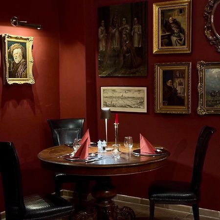 Hotel Schloss Schkopau ภายนอก รูปภาพ