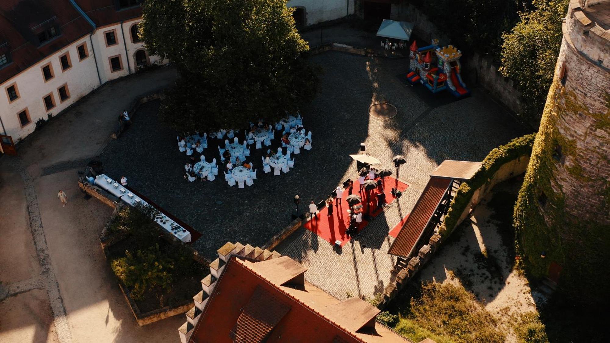 Hotel Schloss Schkopau ภายนอก รูปภาพ